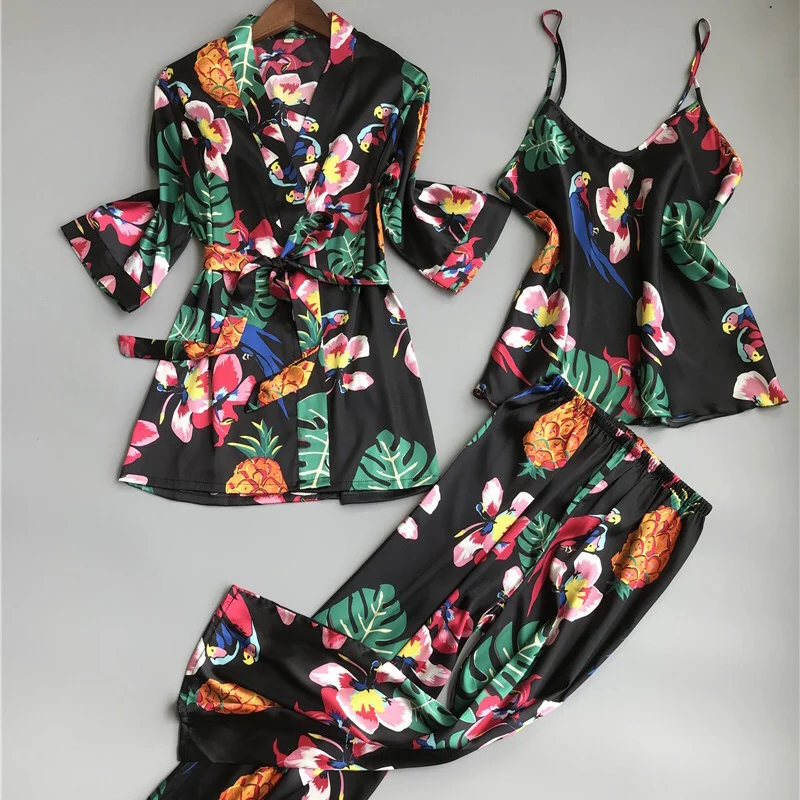 

2019 spring new design three pieces satin pajamas sets bathrobe + tops + pants Summer Home Clothing Pijama Female Women Pajamas