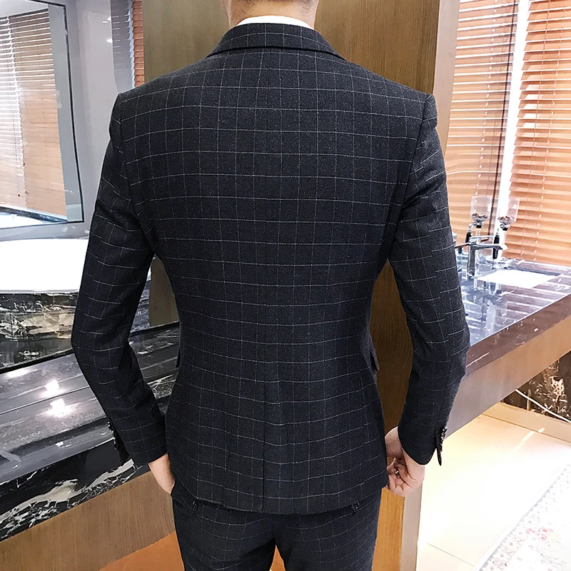 2019 Classic Black Plaid Suit Tuxedo Men Three-piece Set Size 4XL Slim Fit Mens Suits Jackets + Vests +Pants