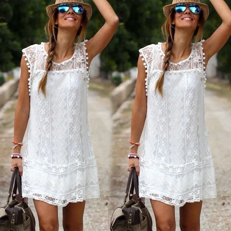

2019 New Ladies Mesh Lace Stitching Pompom Solid Color Dress Round Neck High Street Style Knit Hollow Dress Sizes S-XL