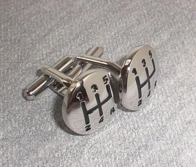 

Free shipping cuff links Car gear male shirt sleeve button french cufflinks circle cufflinks