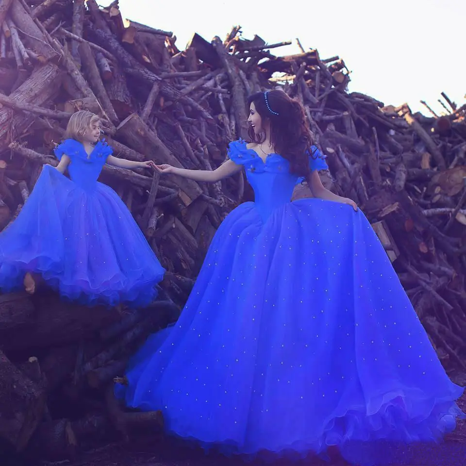 

Blue Princess Flower Girl Dresses 2019 Off the Shoulder Custom Made Girls Pageant Gowns Tiered Ruffles Communion Dress