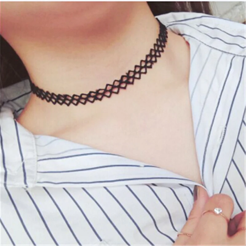 

2019 Hottest Fashion Torques Bib Bijoux Collares Collier Hollow Neo-Gothic Tattoo Black Lace Chokers Necklaces For Women Jewelry