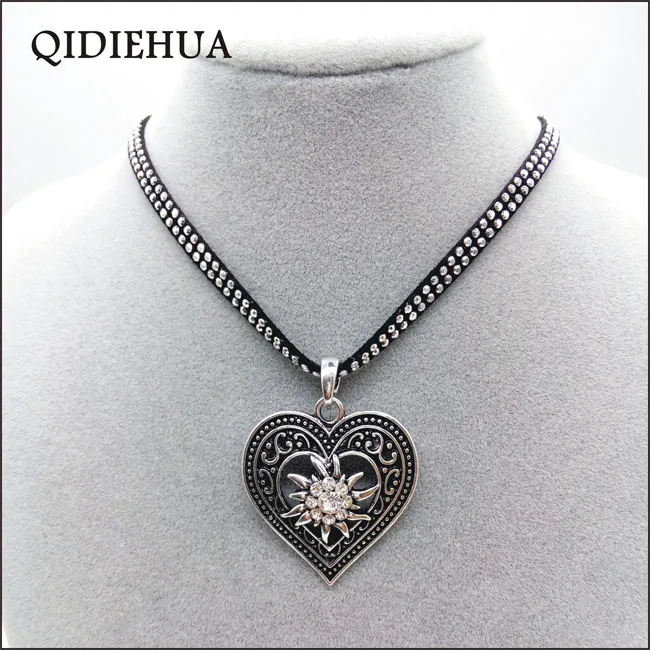 

Antique Silver Love Heart Necklaces Pendants Oktoberfest Edelweiss Statement Necklace for Women Shiny Black Velvet Necklace Gift