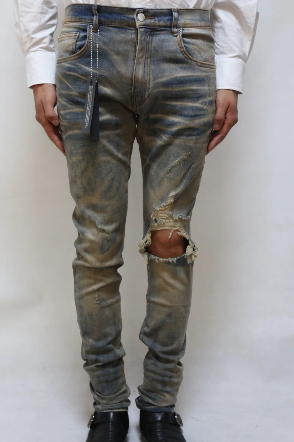 dirty jeans style