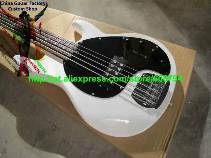 Custom 5 Strings Electric Bass Guitar Natural StingRay 5 style Maple fingerboard Enlarge New Custom China guitar Free shipping