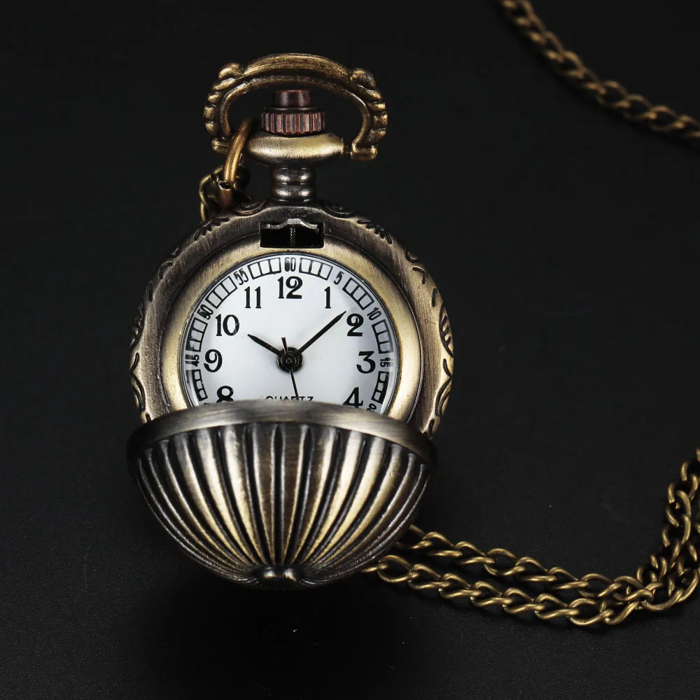 Class Engraved Design Antique Bronze Pocket Watch Women Unisex Retro