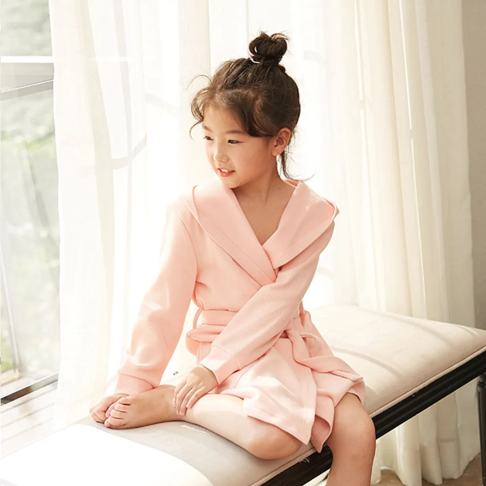 милые халатики. милые халатики. халат с алиэкспресс. халат плюшевый розовый. девушка в зимнем халате.