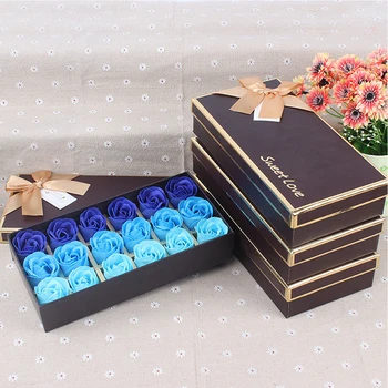 

2019 18Pcs/Set Romantic Rose Flower Soap Artificial Flowers Bathing Petals For Women Valentine's Day Wedding Decoration Gift Box
