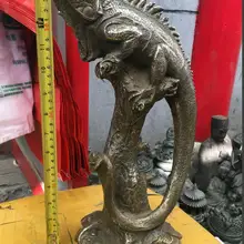 Песня voge Gem S5401 1" Китай Бронза Резные животные Lizard Cabrite Кайман крокодил статуя скульптура