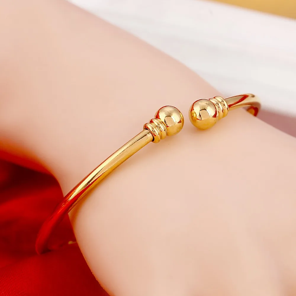 Простые гладкие Пара Ювелирные изделия Золотое Цвет браслет простые браслеты для Для мужчин Для женщин присутствует