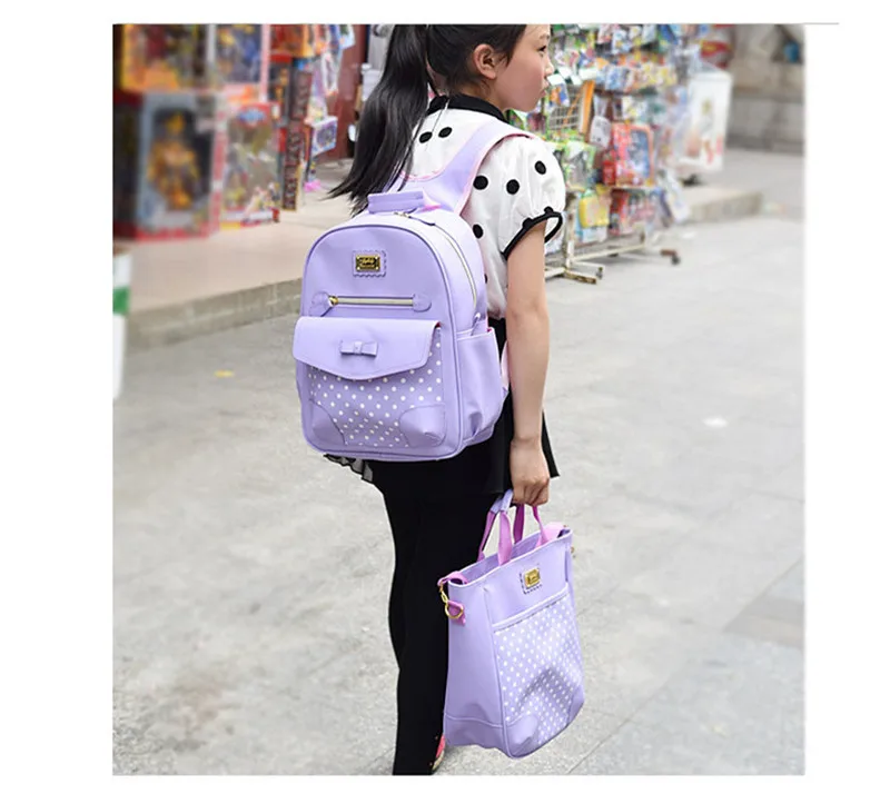 3022616922_1916503538