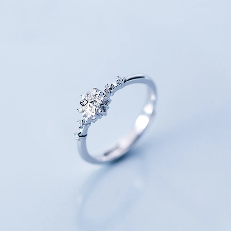 

MloveAcc New Arrival Delicate 925 Sterling Silver Snowflake Ring with Shiny CZ for Women Girls Rings Jewelry