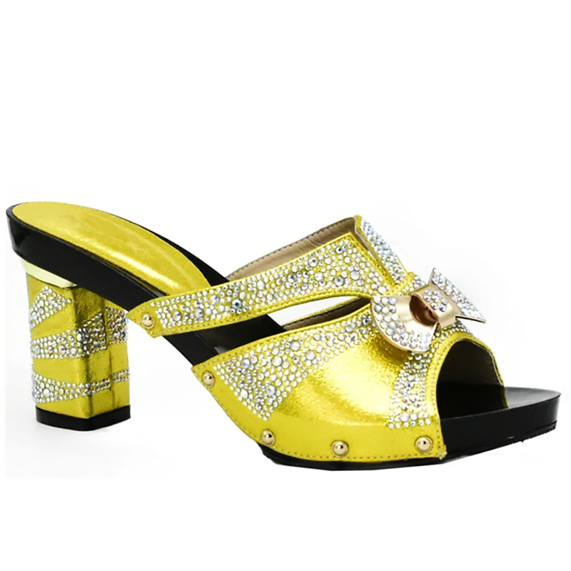 Женские свадебные туфли Красного цвета со стразами; высококачественные туфли для вечеринки в африканском стиле; пикантные женские туфли с открытым носком; Итальянские женские свадебные туфли-лодочки - Цвет: Цвет: желтый