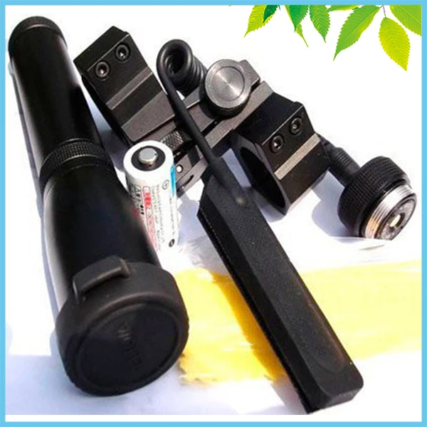 

Green Laser Designator Green Laser Flashlight Green Dot Sight Green Laser Hunting Designator with Scope Mount and Switch