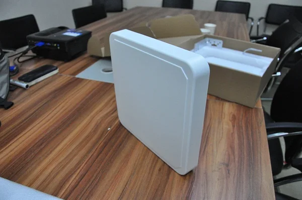 860-960 МГц rfid антенна на дальние расстояния IP67/пассивная считывающая длинная