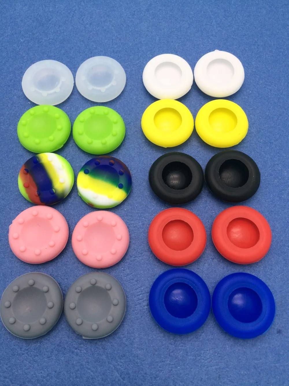 

20pcs/lot Silicone Analog Grips Thumb stick handle caps Cover For Playstation 4 PS4 PS3 Xbox Controllers Switch