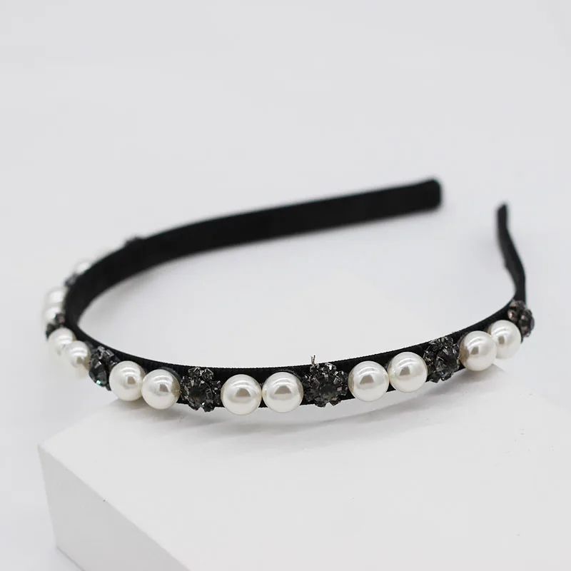 Baroque simple small particle geometry rhinestone pearl dance street shooting leisure travel headband 952