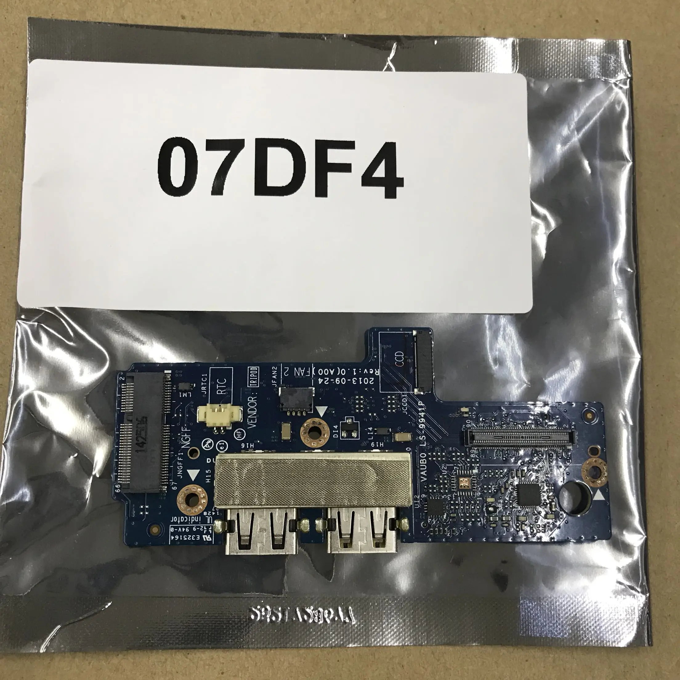 Кард ридер Dell Precision M3800 / XPS 15 (9530) USB/SD IO монтажная плата 07DF4 007DF4 LS 9941P|Компьютерные