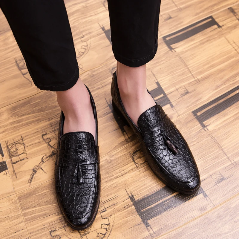 retro crocodile pattern men shoes luxury brand snake skin tassel formal leather male footwear italian designer oxford shoes men (27)