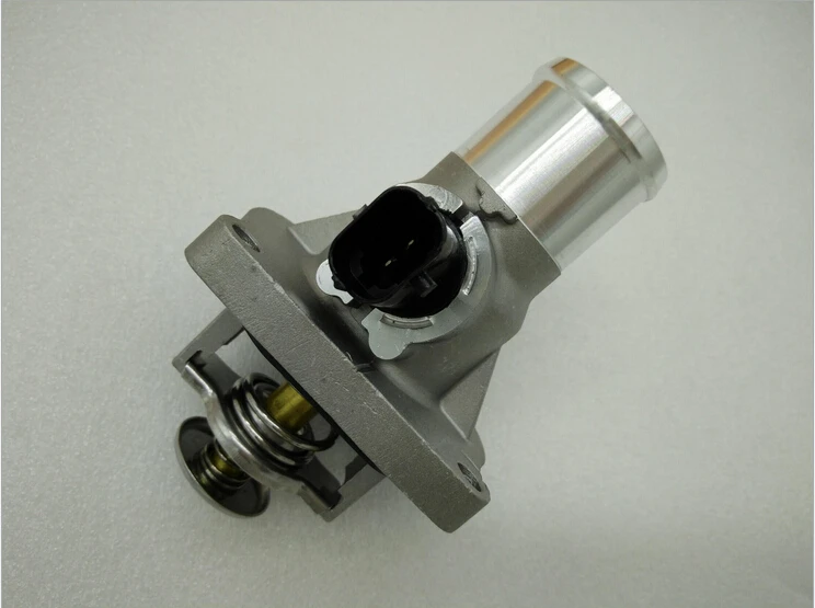 SKTOO For Chevrolet Cruze 96984104 New Thermostat Housingin