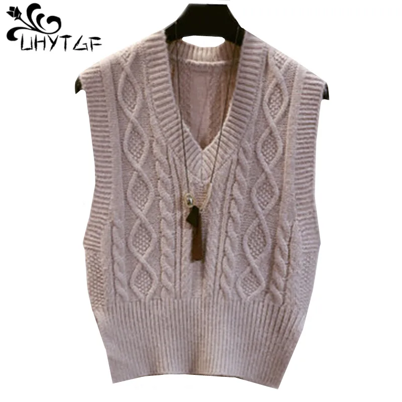 women's plus size sweater vests