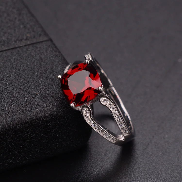 

[MeiBaPJ Fine Quality Madagascar Natural Red Garnet Gemstone Trendy Ring for Women Real 925 Sterling Silver Charm Fine Jewelry