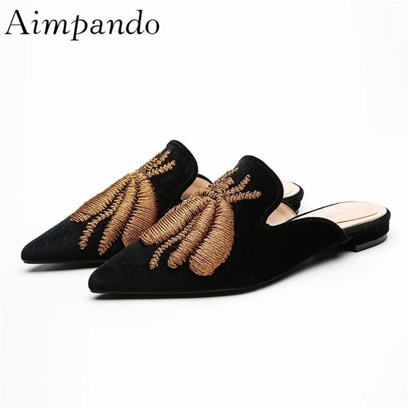 

Sexy Embroidery Flat Slippers Women New Spring Outwear Mules For Woman Pointed Toe Fashion Lazyman Shoes Chaussure Femme