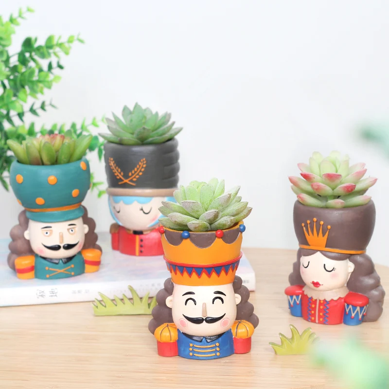

Creative Cute Nutcracker Fairy Tale Flowerpot Room Decor Elegant Hand Painted Animal Wall Vase Decoration Hanging Vase