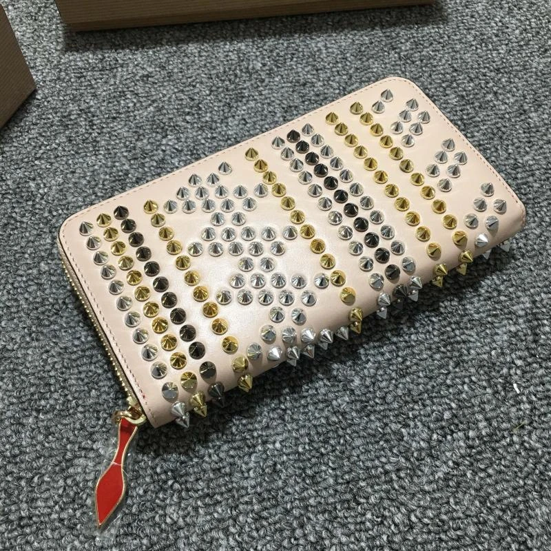 Long Wallet Women Purses rivets Fashion Coin Purse Card Holder Wallets Female High Quality Clutch Money Genuine Leather Wallet Long Wallet Women Purses rivets Fashion Coin Purse Card Holder Wallets Female High Quality Clutch Money Genuine Leather Wallet