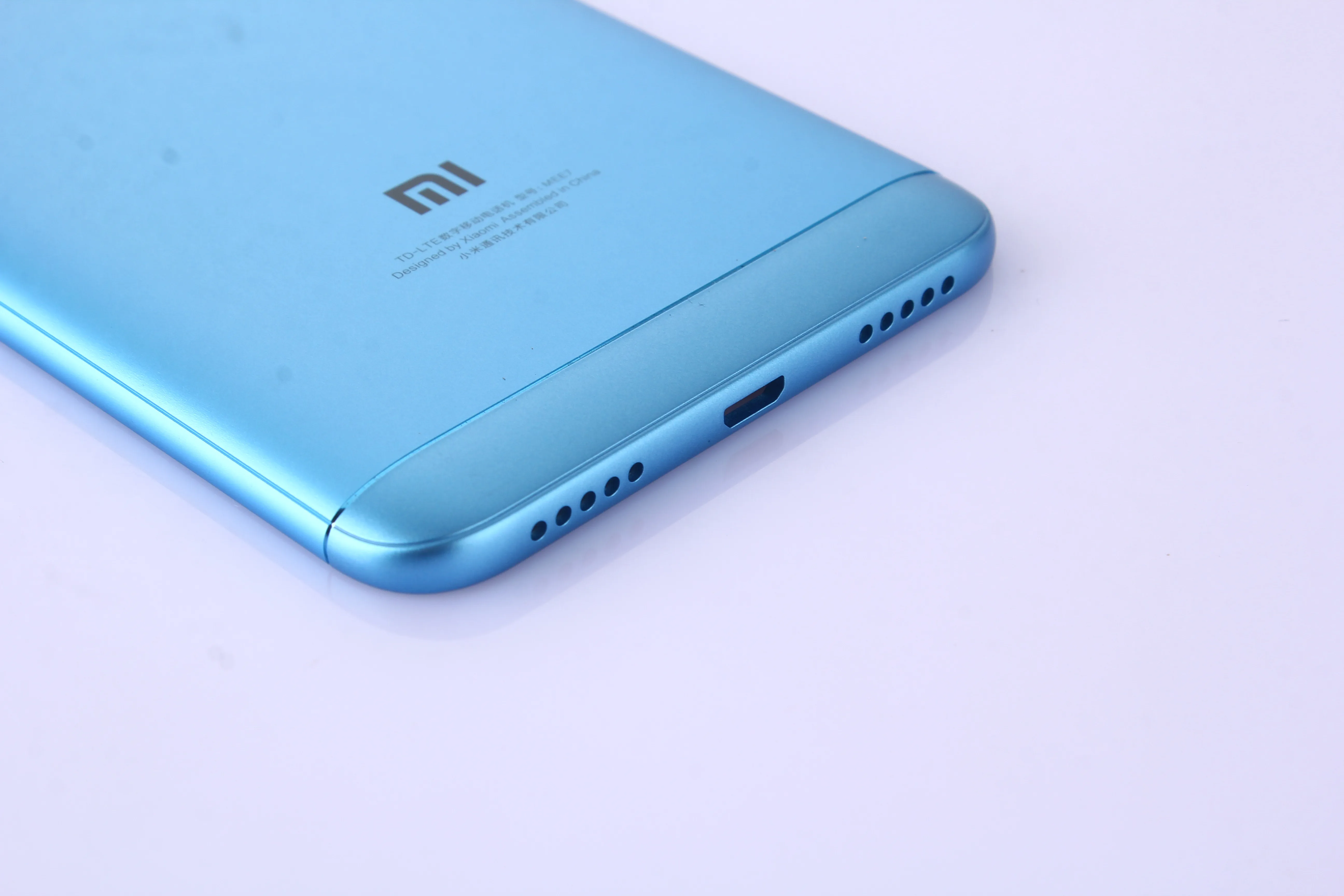 Yeuzoe Batterie Rückseitige Abdeckung Für xiaomi redmi 5 plus Yeuzoe Batterie Rückseitige Abdeckung Für xiaomi redmi 5 plus Gehäuse Fall Power Lautstärketasten für redmi5 plus batterieabdeckung ersatz