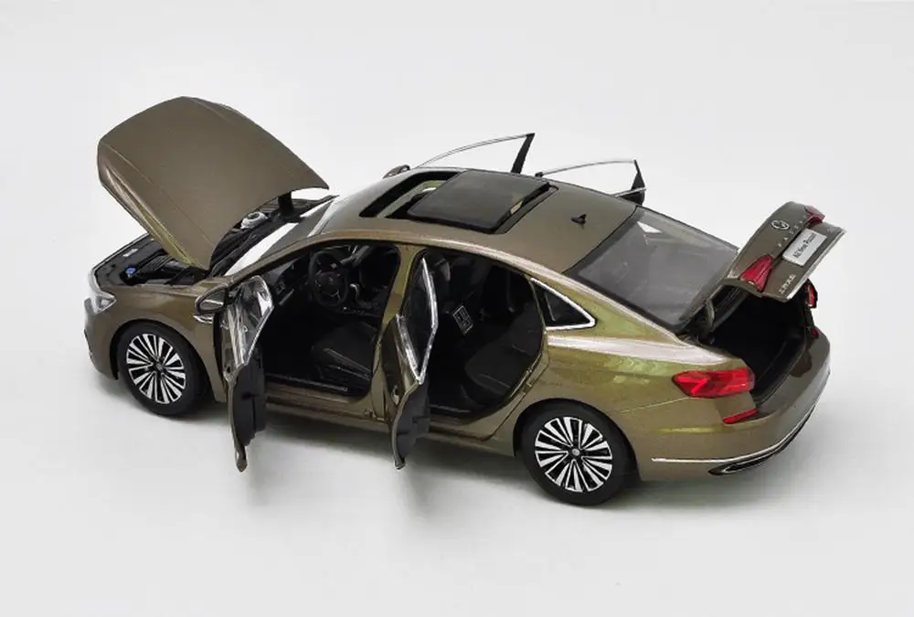 Новинка Коллекция игрушечных моделей автомобилей VW Volkswagen Passat 1/18 Gold литой под