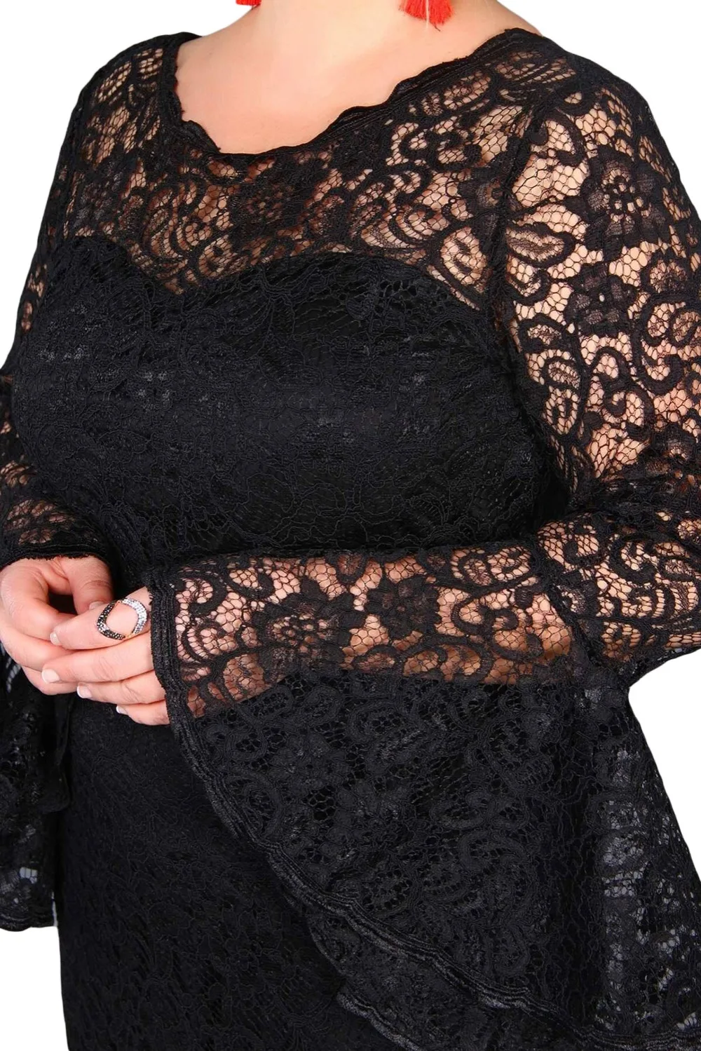 Black-Plus-Size-Flared-Sleeve-Lace-Dress-LC610501-2-3