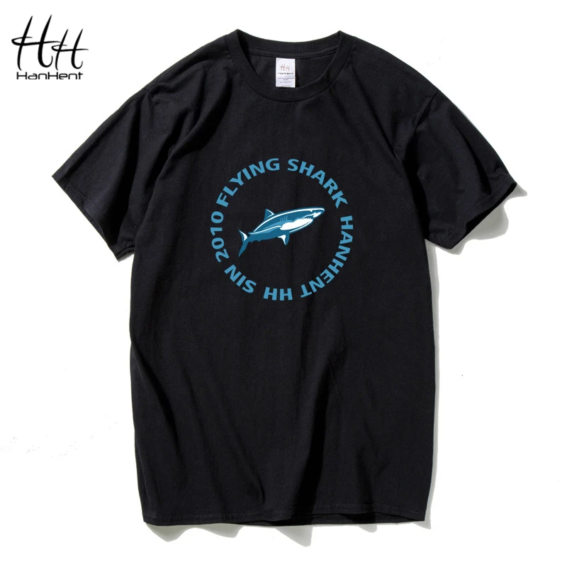 

HanHent Flying Shark Men's T Shirt 2017 Fashion High Quality Man Clothing Classic Printed Male Tee Shirts A cook Shirt TH5268