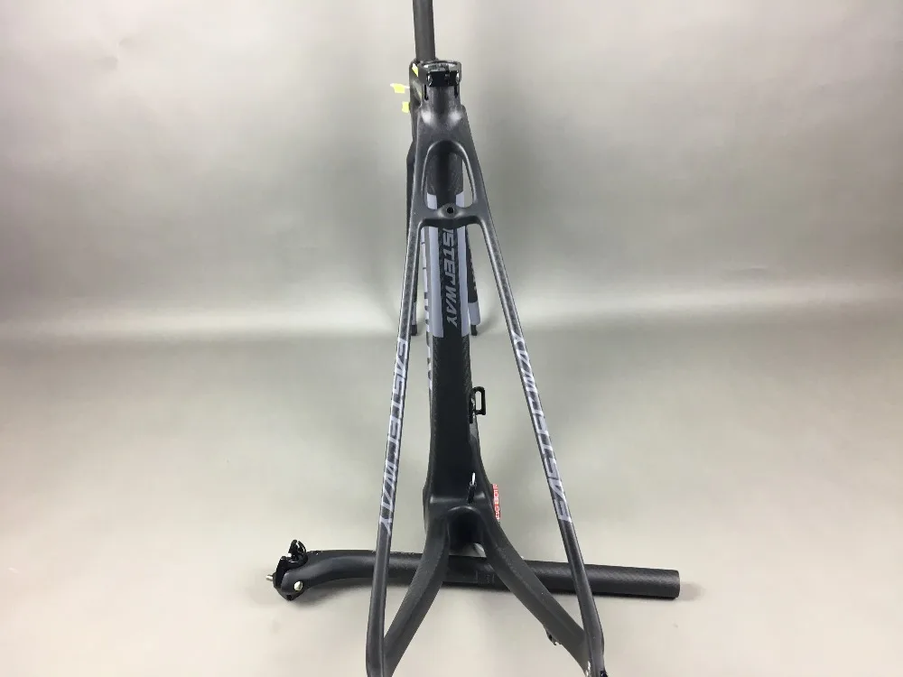 Excellent classic design FASTERWAY PRO full black with no logo carbon road bike frameset:carbon Frame+Seatpost+Fork+Clamp+Headset,free ems 140