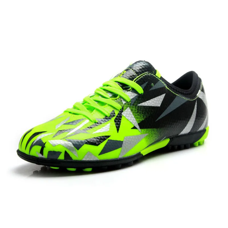 crampon nike taille 30