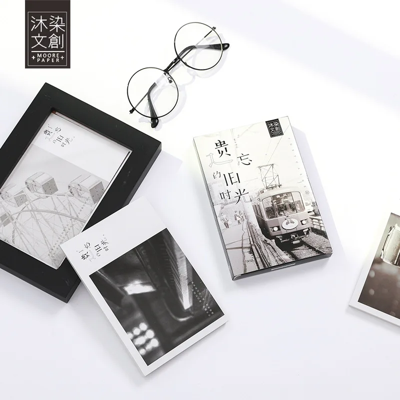 30Sheets/Set Novelty Black White Postcard /Greeting Card/Message Card/Christmas and New Year gifts
