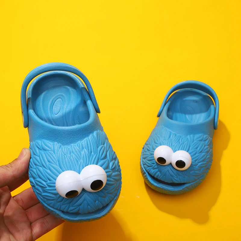 Shoes Kids Mules Clogs Summer Boys Girls Flat Sandals Cartoon Beach Croc Fit charms/Flip Flops Slippers Hollow Children Shoes