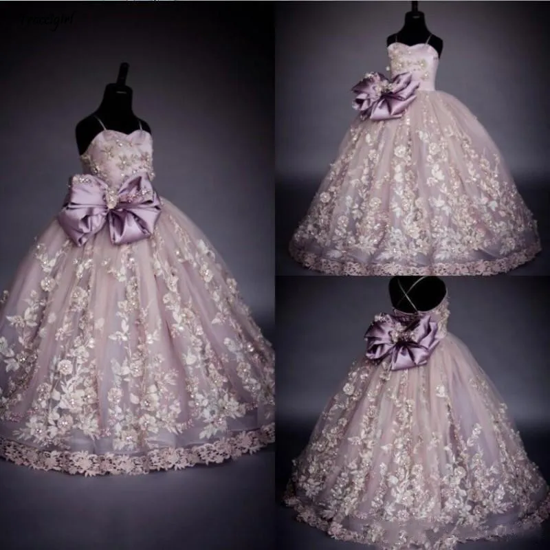 

Light Purple Girls Flower Dresses Spaghetti Strap Lace Appliques Beads Bow Teenager Birthday Gowns Floor Length Girls Pageant
