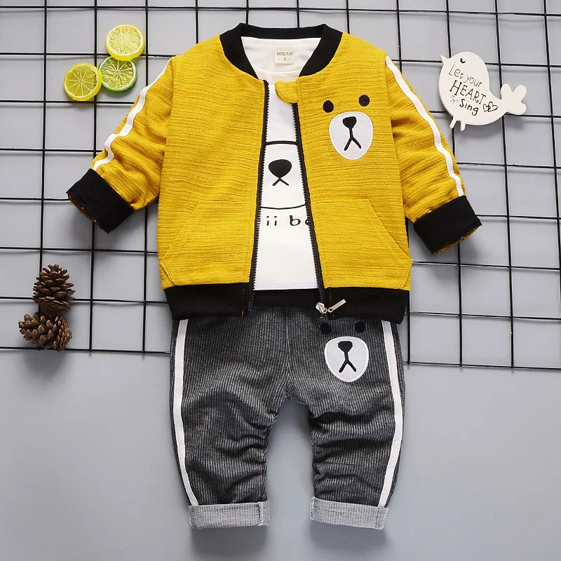 Roupas de Algodão dos Desenhos Primavera Outono Bebê Meninos Meninas Animados Urso Cabolsa t Camisa Calças 3 Pçs - Sets Crianças Moda Esportes Casuais Fatos Treino 12 Conjuntos de roupas