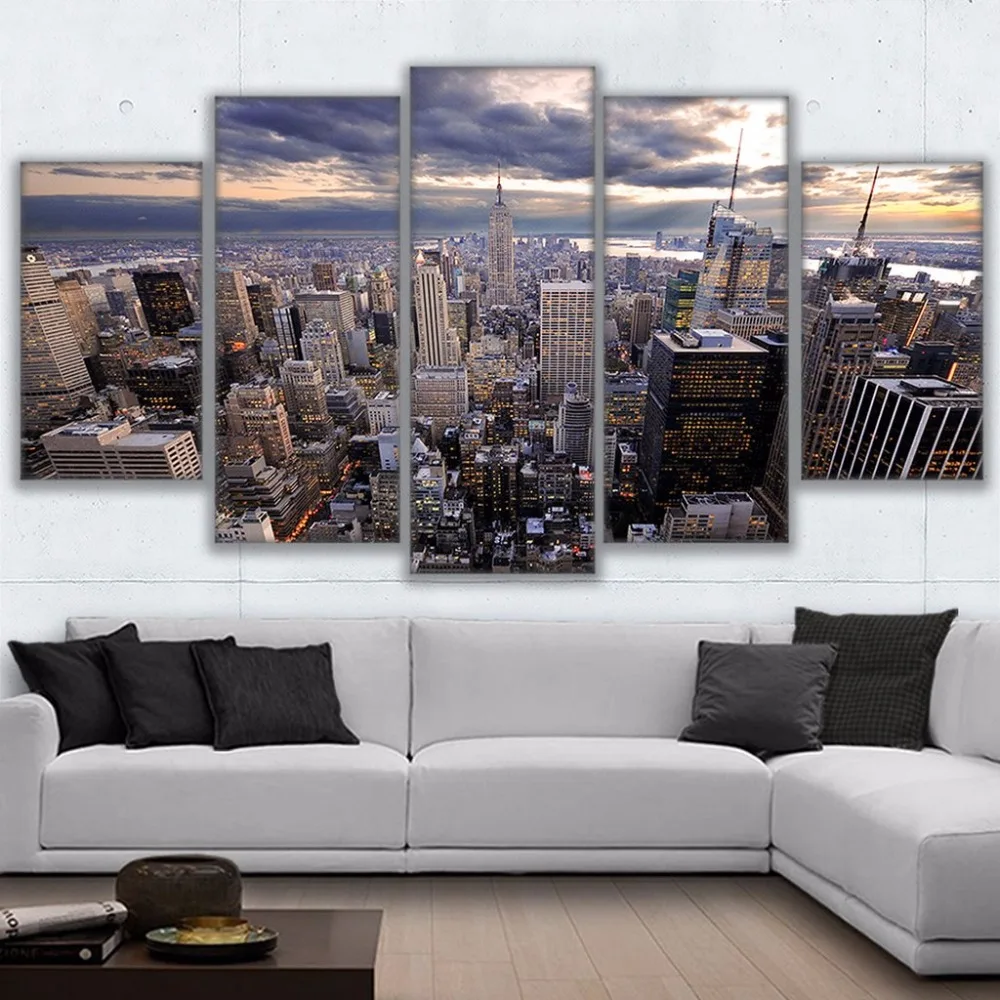 MODERN_LIVINGROOM_MOCKUP_36537fbd-c502-4931-8657-1158a74a7dfe_1024x1024