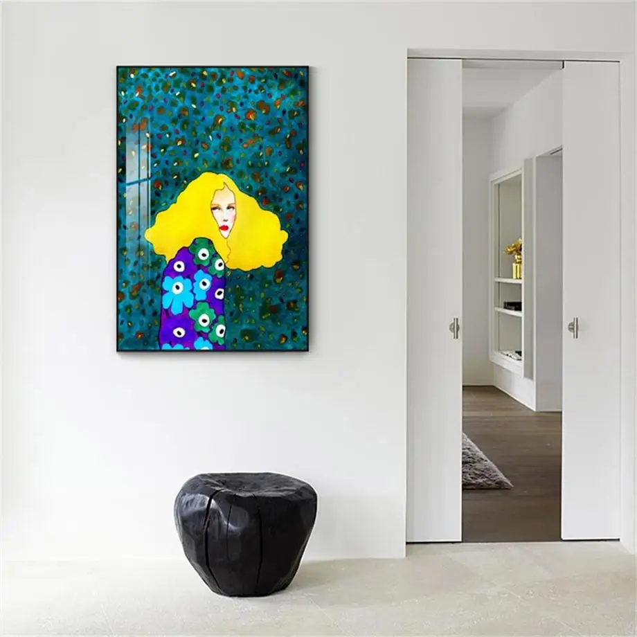 23500