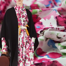 Затенение/Цветущая розовая и белая Цветочная печать смесь из шелка хлопчатобумажная ткань, шитье для платья, юбки, блузки, ремесло по двору