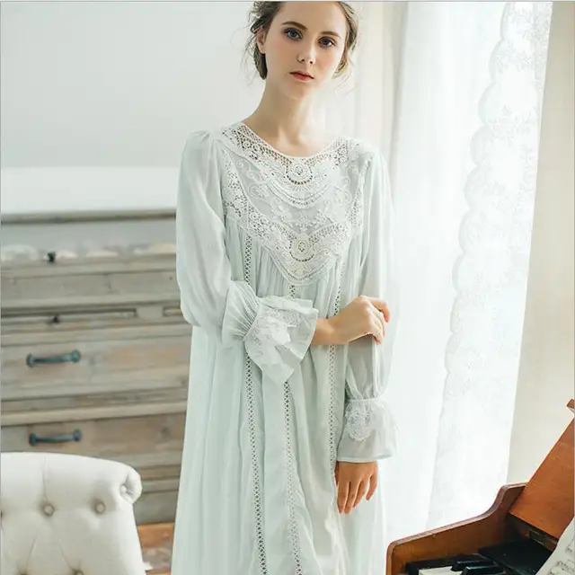 French romantic nightdress 2018 soft Cotton nightgown female long sleeves lace palace retro