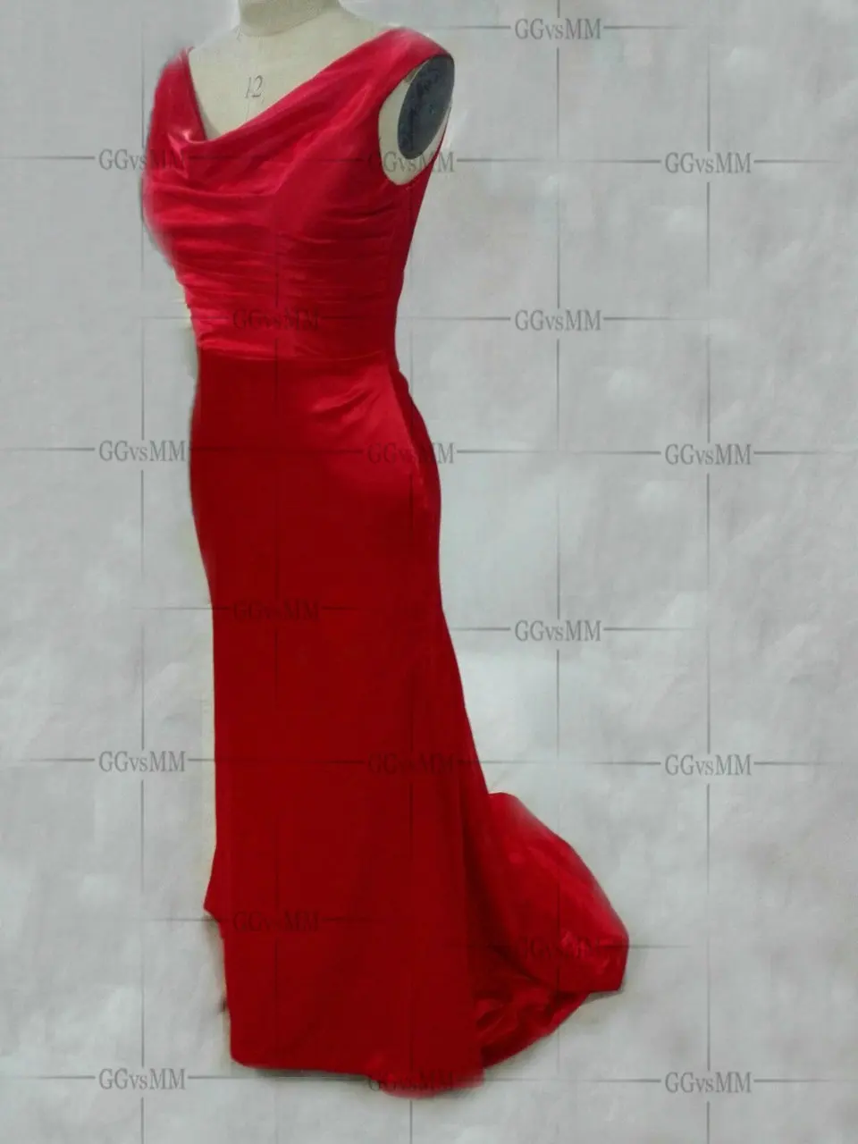 Sexy Red Mermaid Evening Dresses Long 2019 Formal Evening Gown Plus Size V-Neck Satin Sleeveless Zipper Women Party Dress Prom