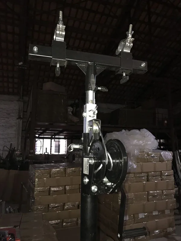 Crank stand 03