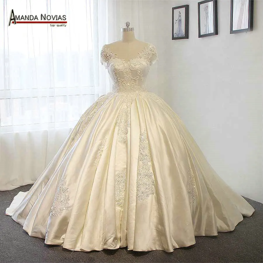 

Stunning Satin Wedding Dress Big Ball Gown Wedding Dresses New 2018