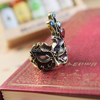 

HOT SELLING new punk style Diamante new design gold finger mask ring sell by lot (support mixed color)