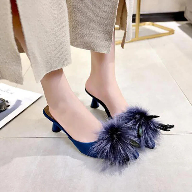

Sexy Women Low Heels Slippers Shoes Pointed Toe Faux Fur Design Summer Outdoors Wear Slipper Non-slip Lazy Shoes Size 35-39