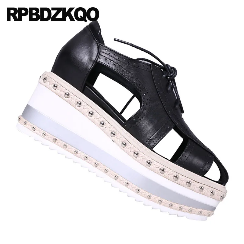 womens tie up wedges