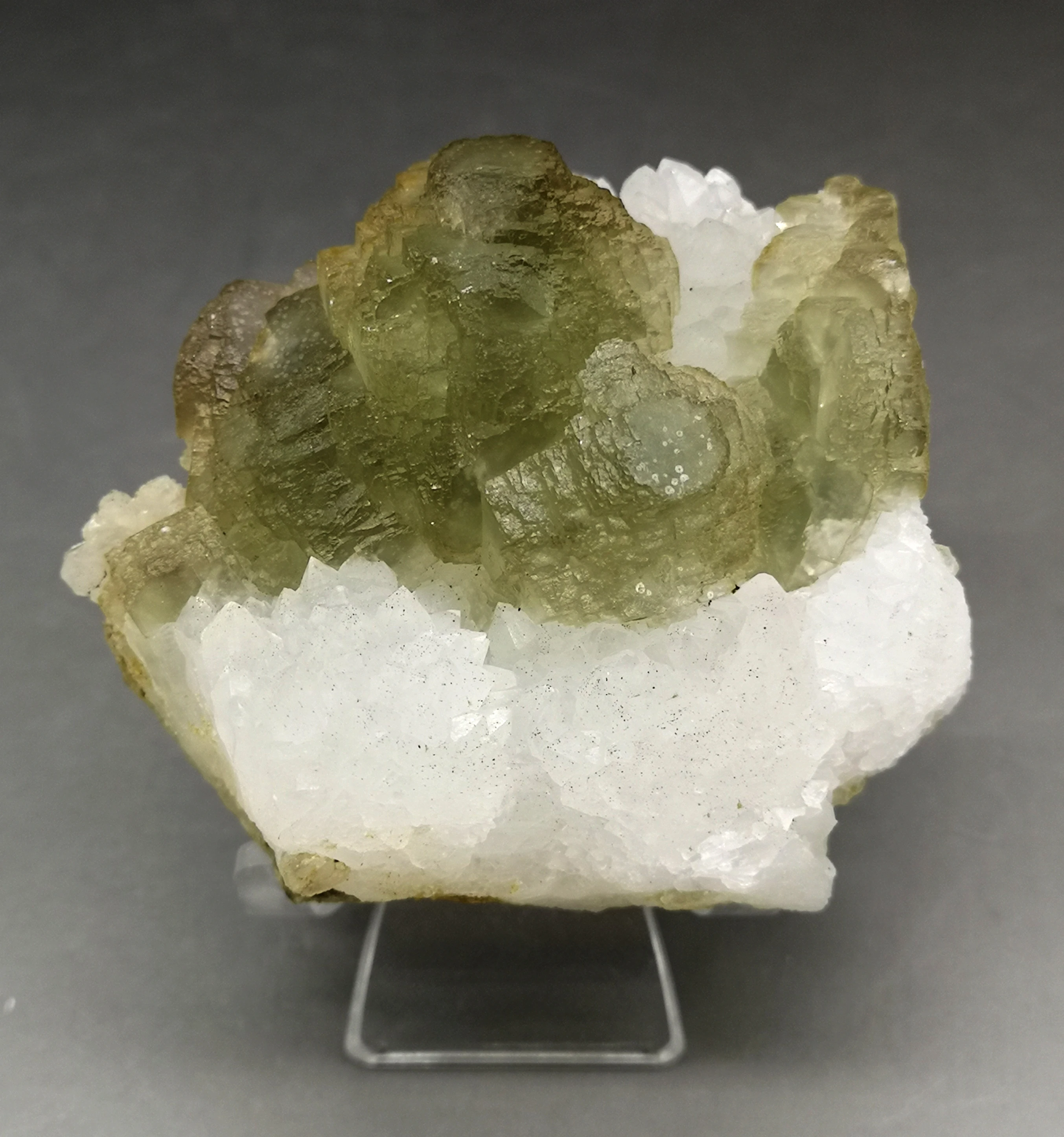 

175g Natural fluorite mineral crystal specimen stones and crystals quartz crystals from china